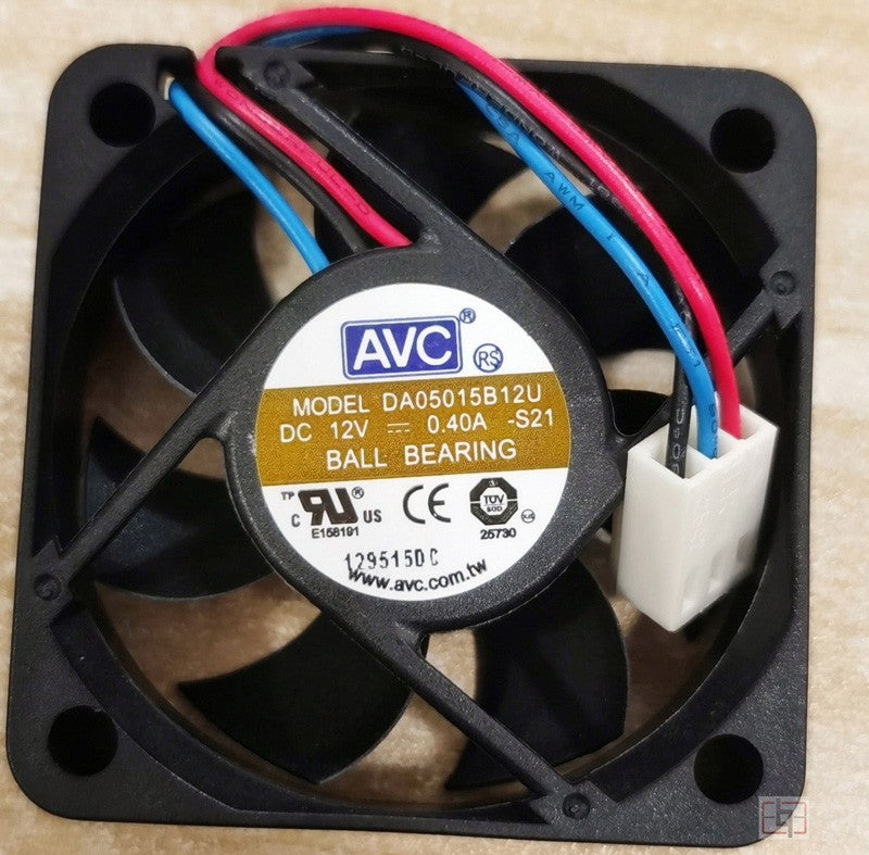 AVC DA05015B12U 12V 0.40A 3wires cooling fan