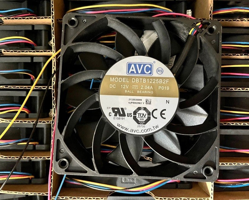 AVC DBTB1225B2F 12V 2.04A 4wires cooling fan - New