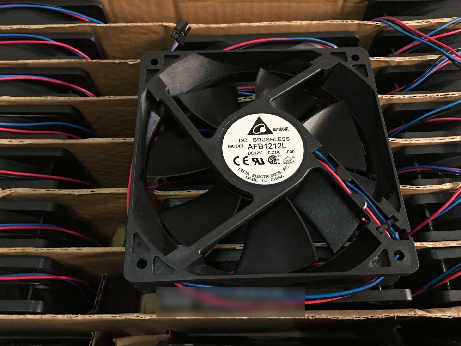 DELTA AFB1212L -F00 12V 0.21A 2wires 3wires Cooling Fan