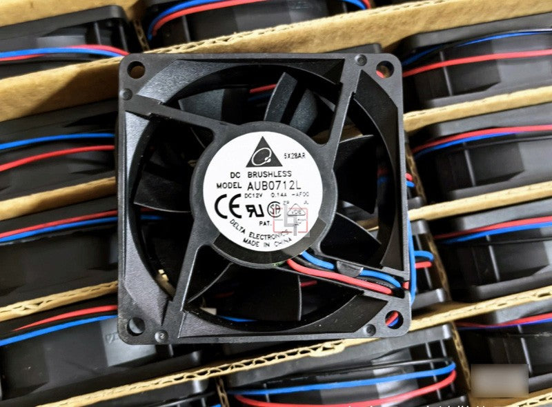 DELTA AUB0712L -AF00 12V 0.14A 3wires Cooling Fan