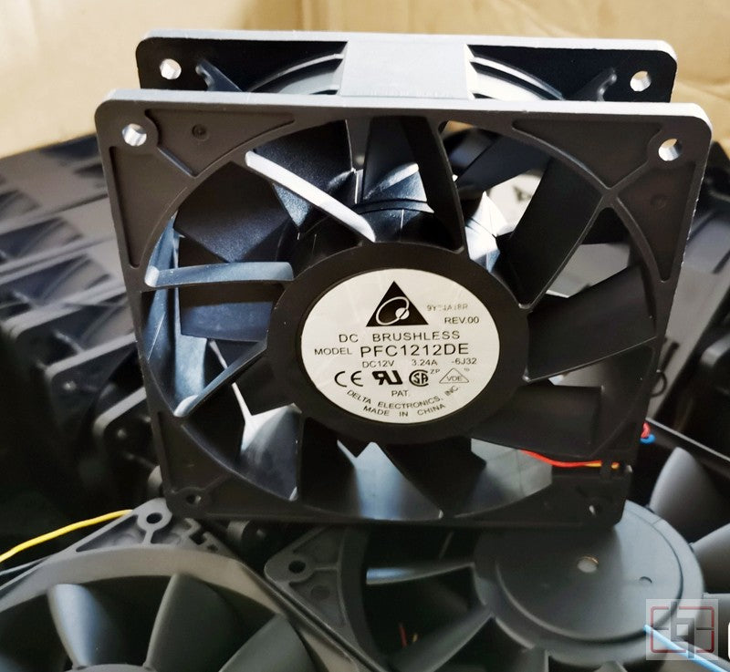 DELTA PFC1212DE 12V 3.24A 4.8A 2wires 3wires 4wires Cooling Fan - Picture need