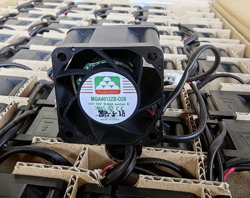 MAGIC MGA4012ZB-O28 MGA4012ZB-028 12V 0.40A 2wires cooling fan