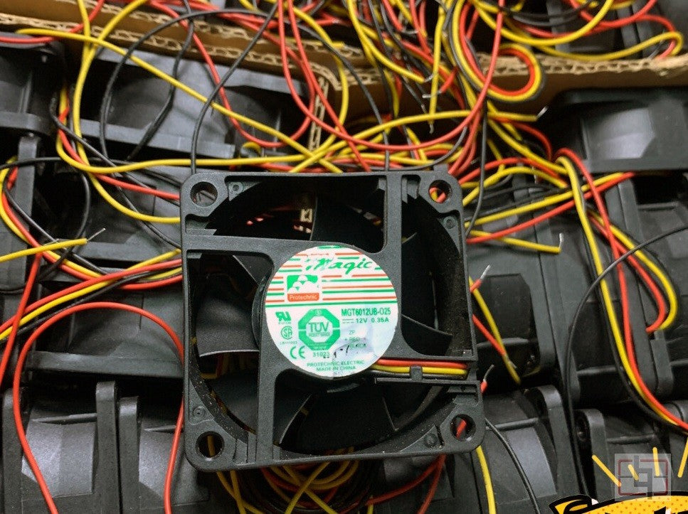 MAGIC MGT6012UB-025 MGT6012UB-O25 12V 0.35A 3wires cooling fan