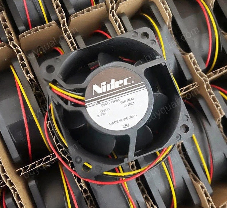 Nidec D06T-12PS5 03A 12V 0.32A 2wires 3wires cooling fan