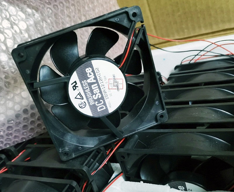 Sanyo 109R1212H102 12V 0.52A 2wires Cooling Fan