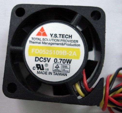 Y.S.TECH FD0525109B-2A 5V 0.7W 3wires Cooling Fan