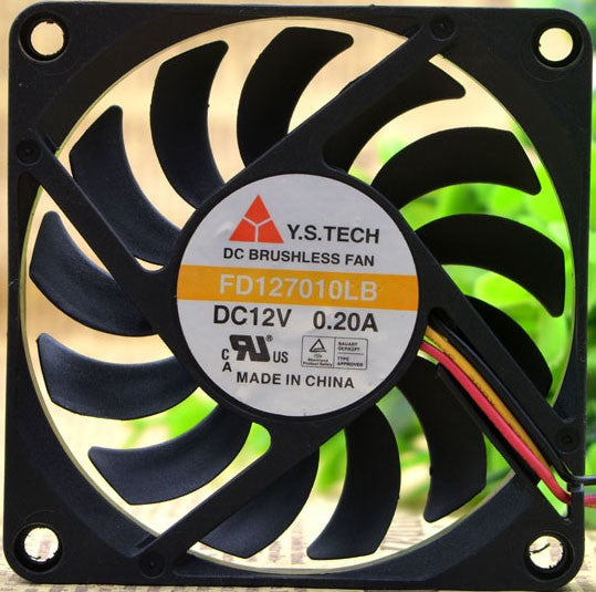 Y.S.TECH FD127010LB 12V 0.2A 3wires Cooling Fan